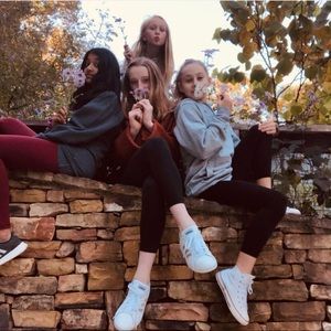 Meet your Posher, Kendall